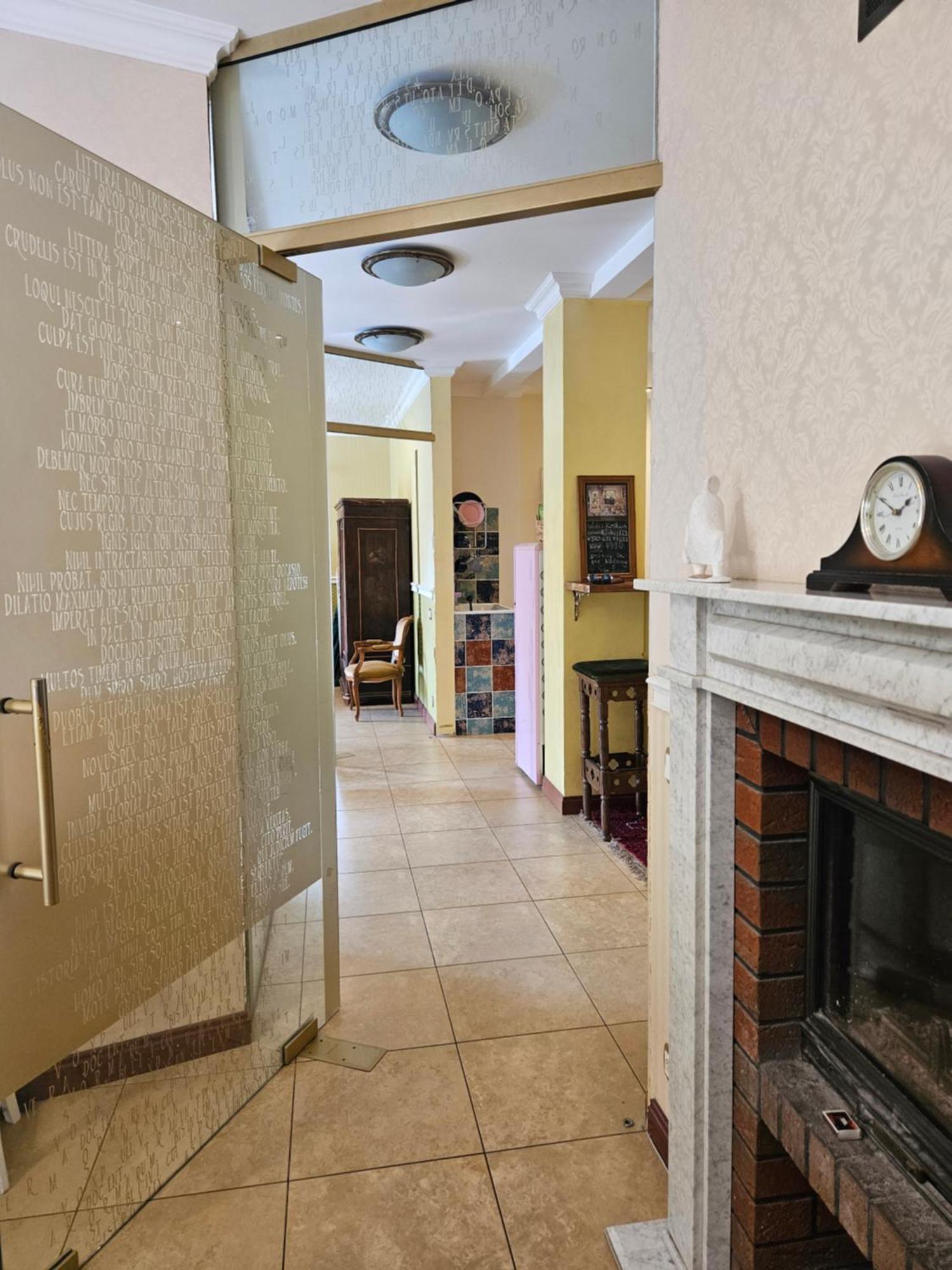 Barrister'S Apartments With Fireplace Šiauliai Екстериор снимка
